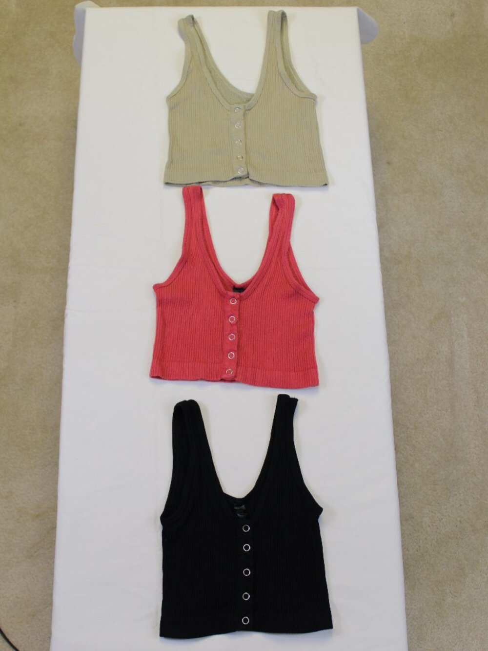 Out From Under Urban Outfitters 3pc Snap Front Crop Tank Bundle XS/S Y2K
